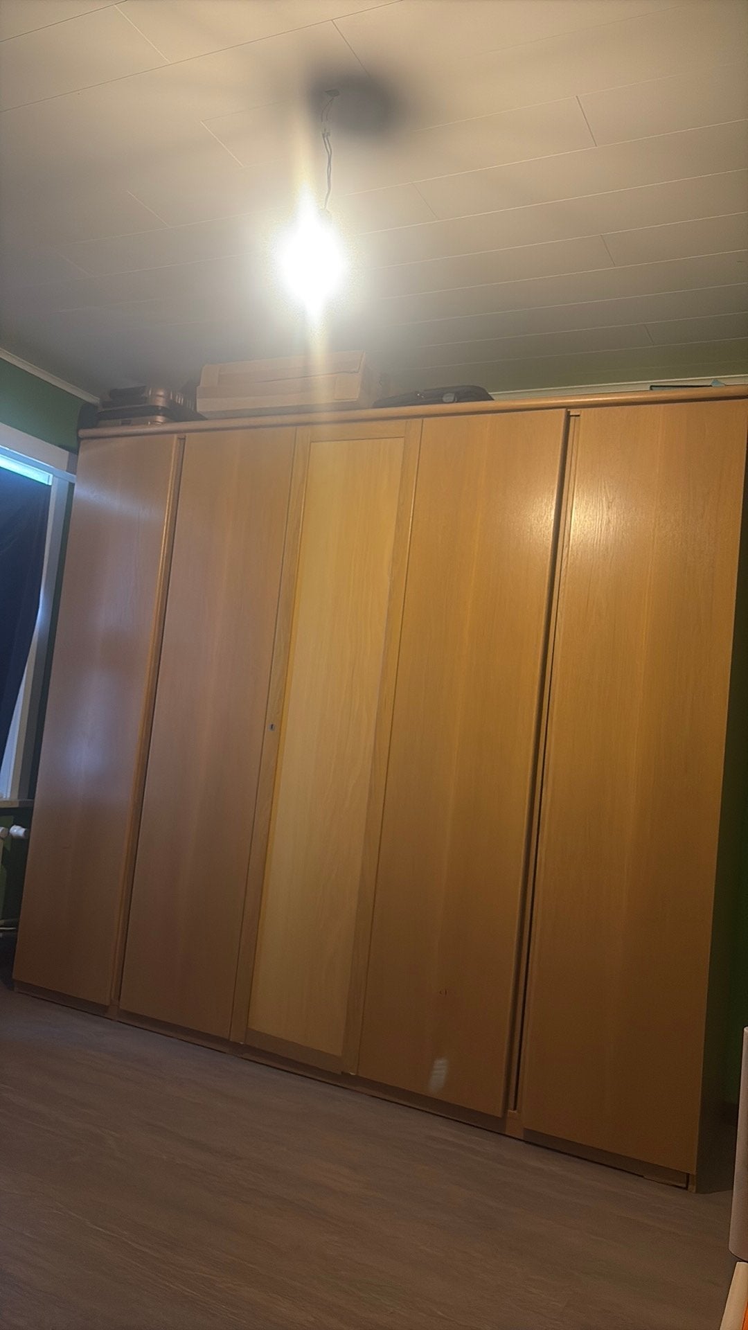 Tweepersoons kleerkast MOET DRINGENGD WEG WEGENGS VERHUIS, Huis en Inrichting, Ophalen, Met deur(en), Gebruikt, 200 cm of meer