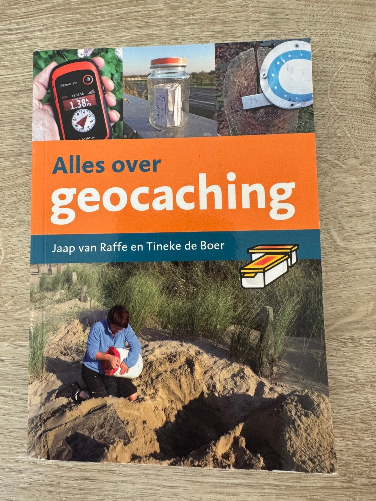Alles over geocaching boekje, Ophalen of Verzenden, Zo goed als nieuw