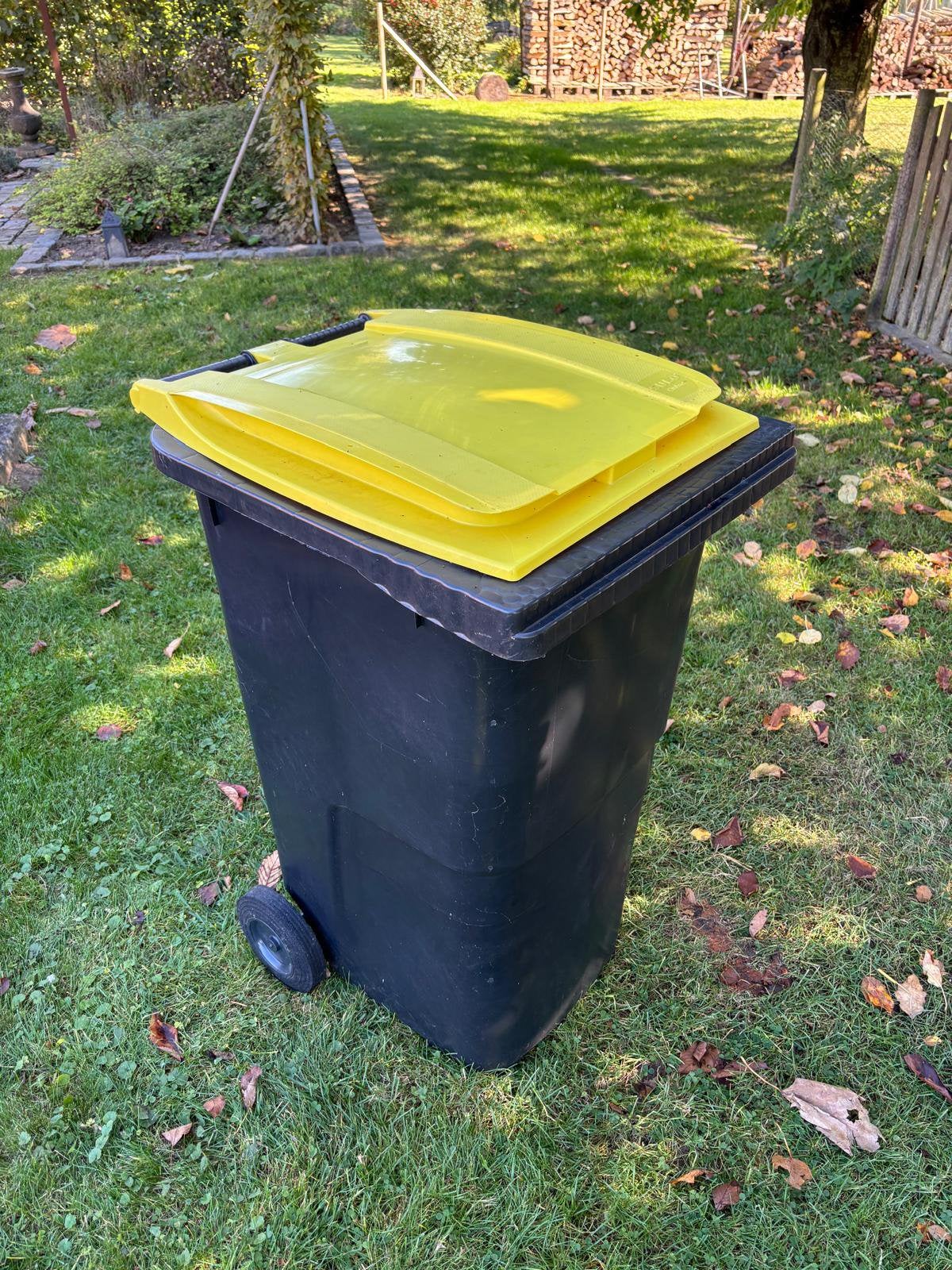 Poubelle 240 litres, 40 litres ou plus, Enlèvement, Neuf