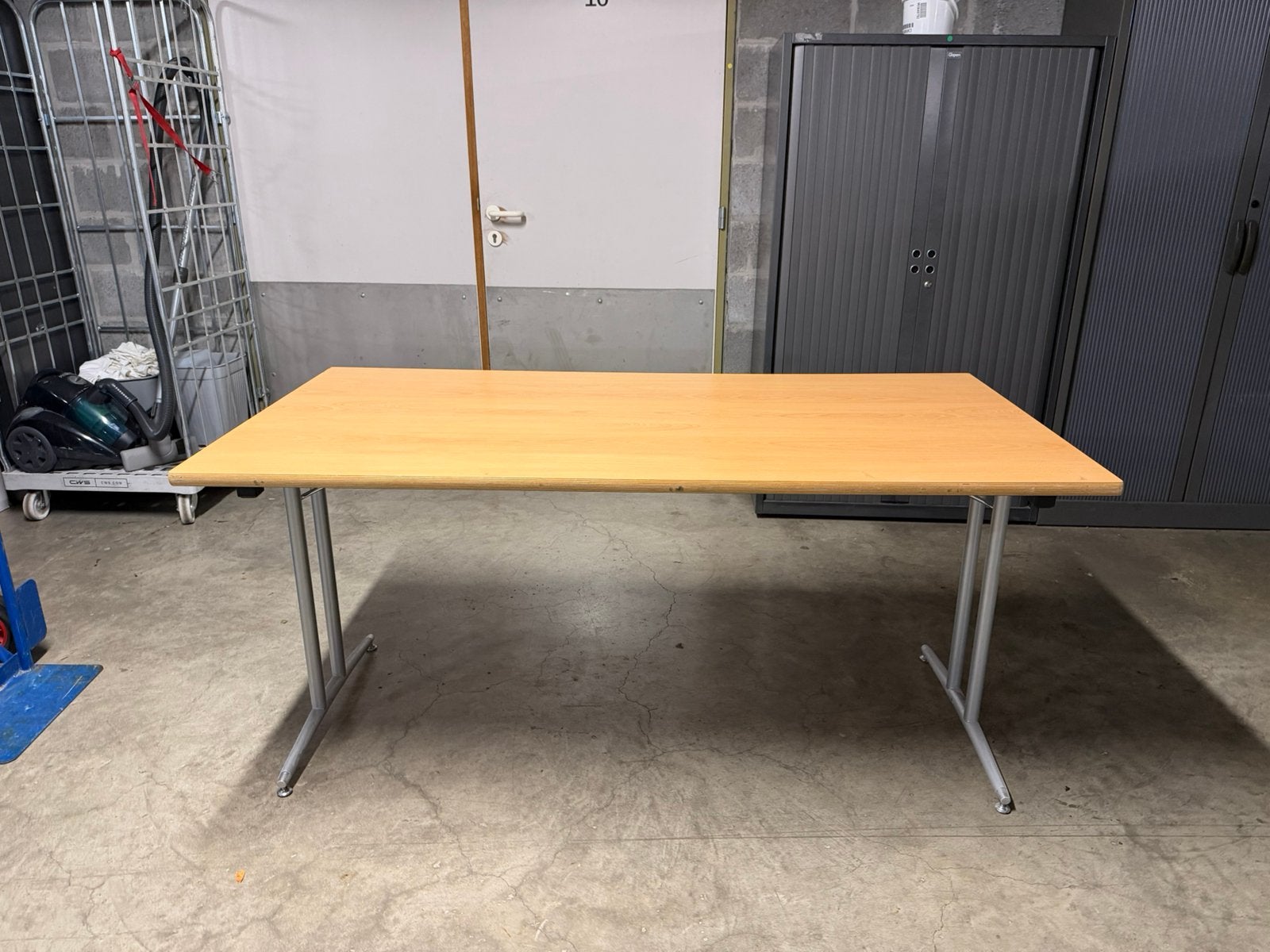 Buro/tafel, Ophalen, Gebruikt, 80 cm, 120 cm