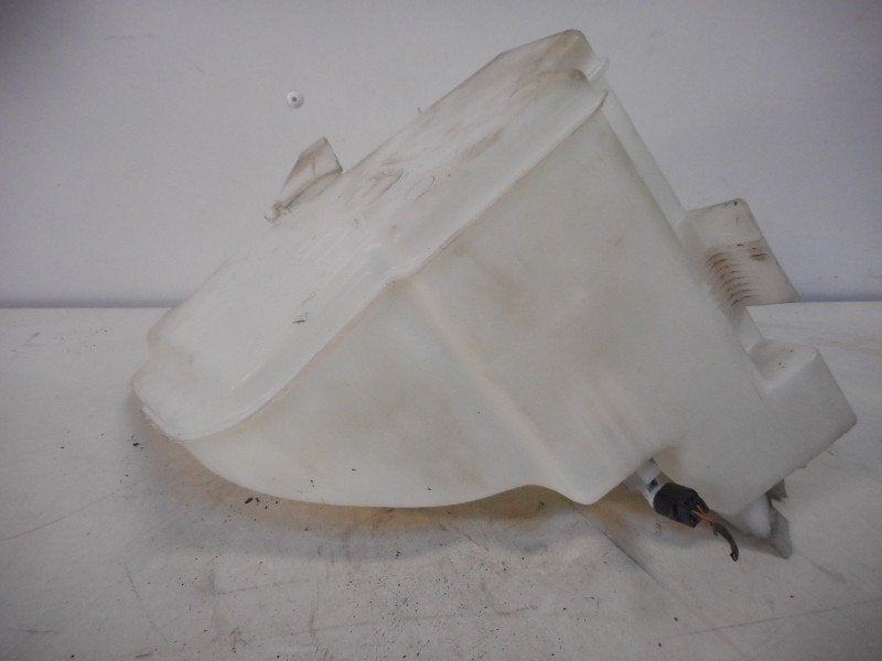 LAVE-GLACE RESERVOIR AVANT BMW 3 serie (E46 / 4), Autos : Pièces & Accessoires, Utilisé, BMW, Petuelring 130
80809  München, DE