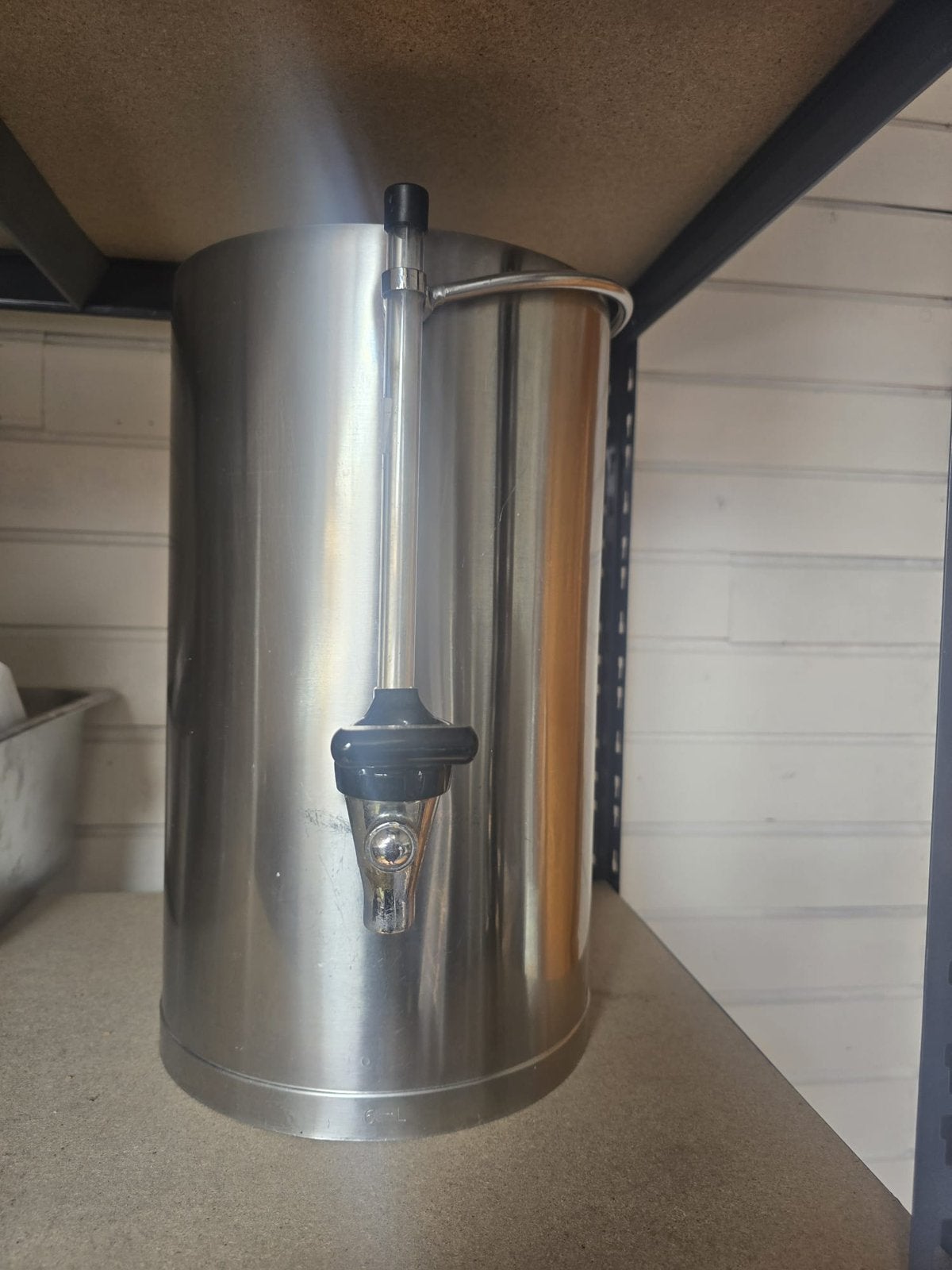 Warme dranken dispenser / koffie percolator, Ophalen