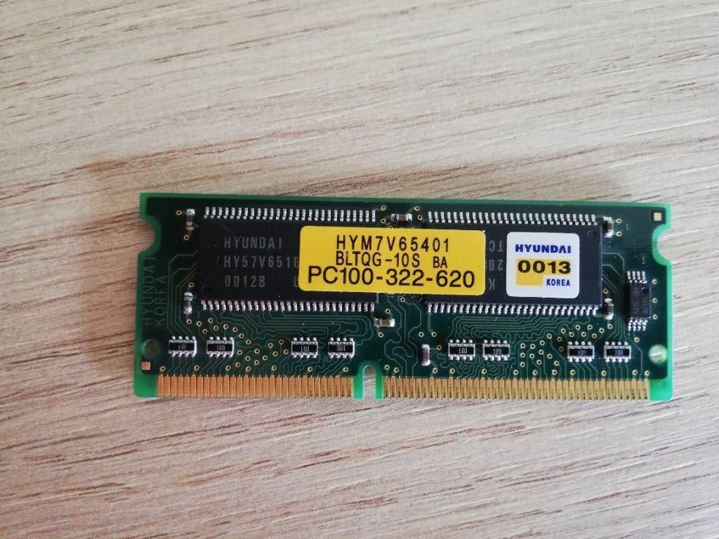 Oud geheugenlatje DDR1 PC100, 1 GB of minder, Ophalen of Verzenden, Laptop, DDR