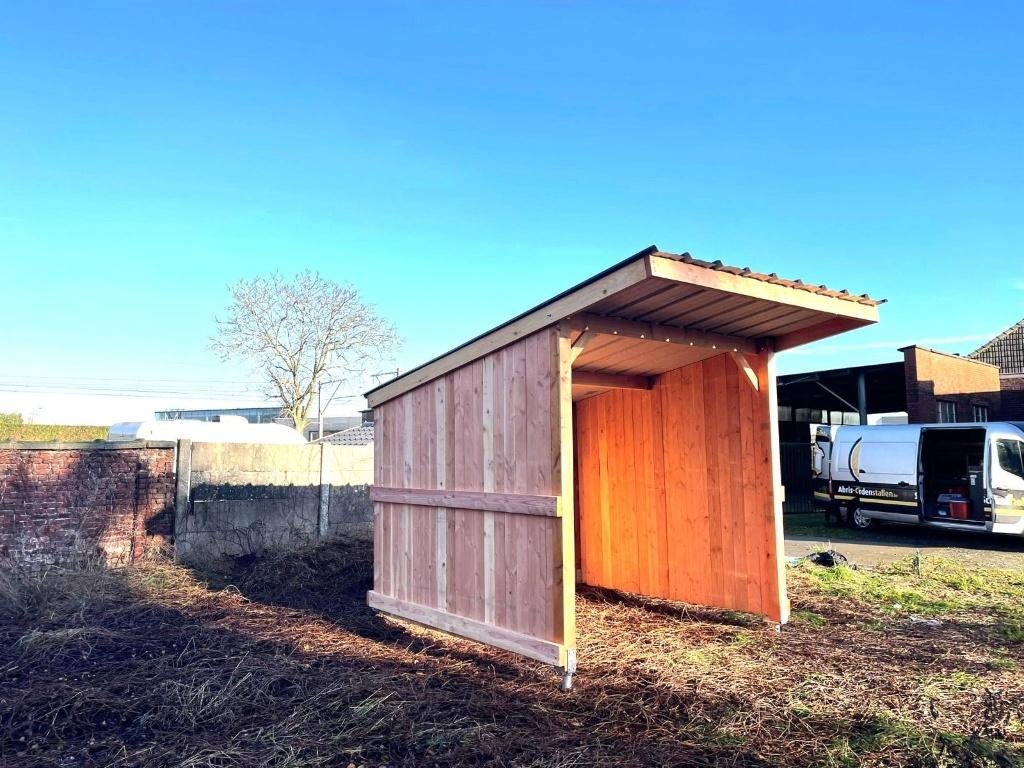 Abri Budget Douglas 3 x 4 m (27 mm) — Kit de bricolage, Pâturage, 2 ou 3 chevaux ou poneys