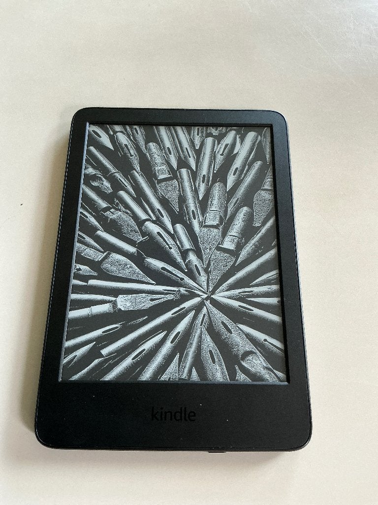 Ereader Kindle 11e generatie, Informatique & Logiciels, E-readers, Enlèvement ou Envoi, Comme neuf, Amazon, 16 GB ou plus