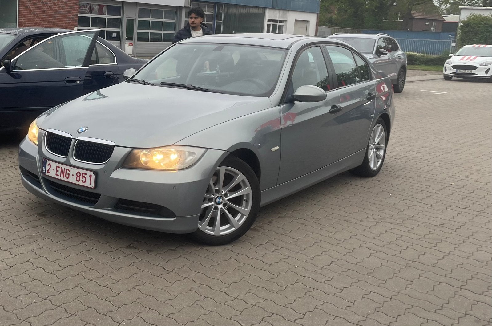 Bmw 318 2L TDI Export, Auto's, BMW, 90 kW, Parkeersensor, Bedrijf, Diesel