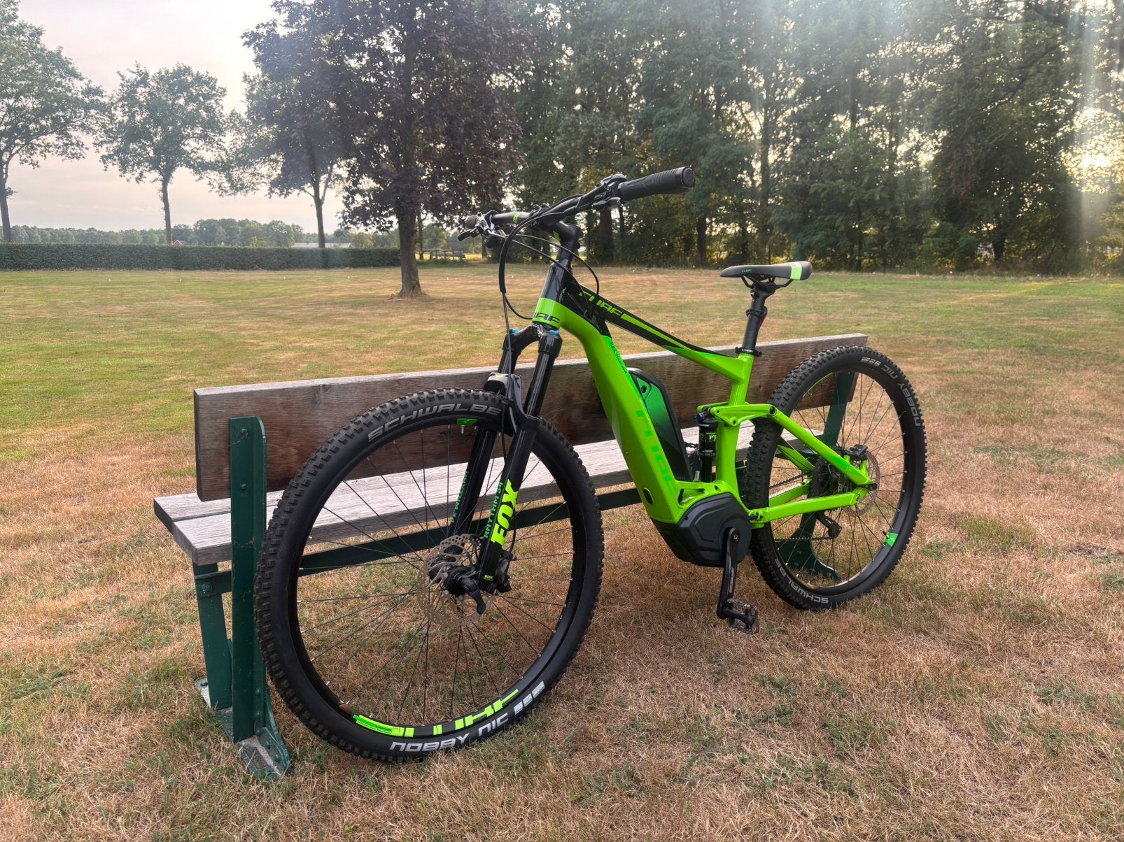 Cube stereo hybride VTT électrique, Enlèvement, Comme neuf
