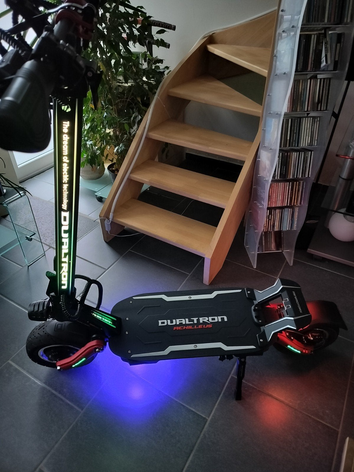 Dualtron achilleus limited état impeccable avec 220 km, Vélos & Vélomoteurs, Trottinettes, Enlèvement, Comme neuf, Dualtron