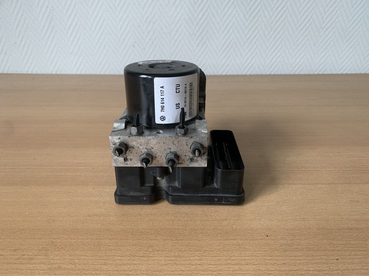 ABS pomp vw Transporter T5 7H0614117A, Volkswagen, -, Utilisé, -