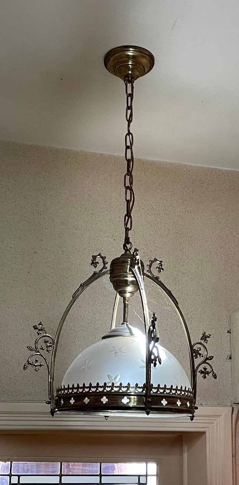 Prachtige antieke neogotische hanglamp (kerklamp), Ophalen, Zo goed als nieuw