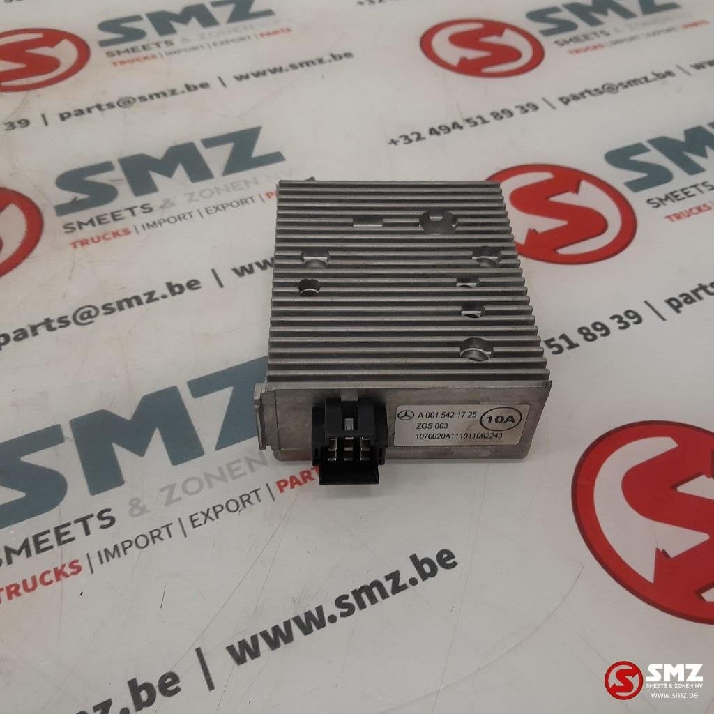 Occ omvormer 24/12V 10A, Gebruikt, Mercedes-Benz, Elektronica en Kabels