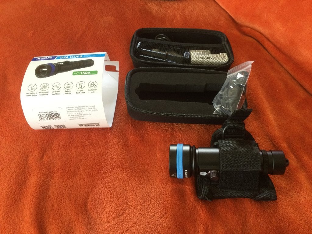 XTAR D26S 1600 Lumen + Goodman Handle “Nieuw” - Ecocheques, Watersport en Boten, Duiken, Nieuw, Duiklamp, Ophalen of Verzenden