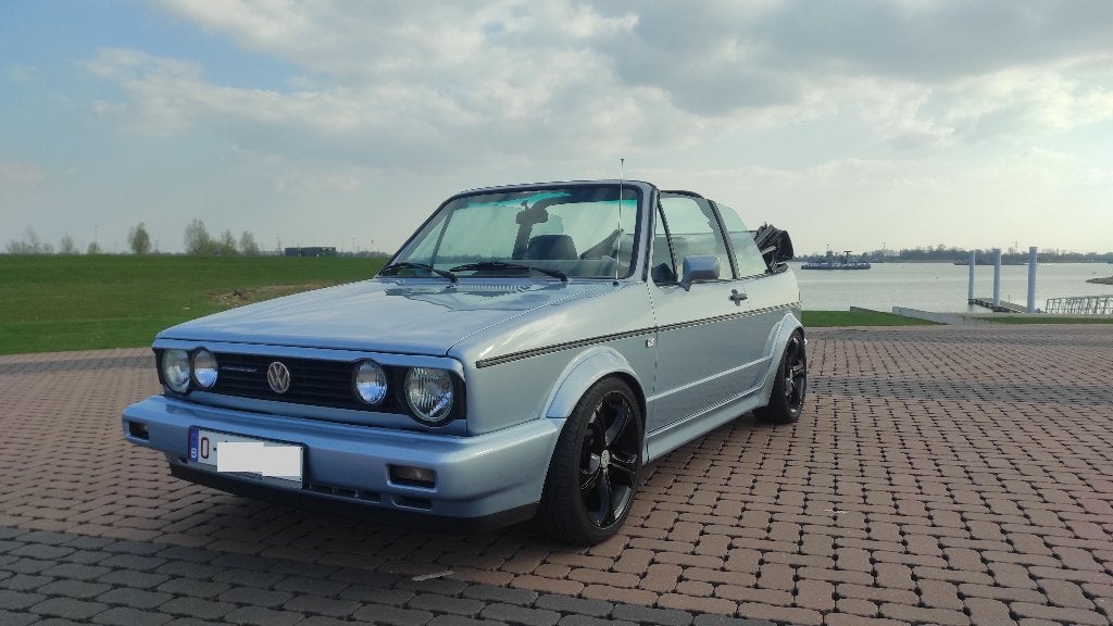 VW Golf 1 Cabriolet 1.8injection, 98ch, 1992, prête à rouler, Autos, Achat, Boîte manuelle, 2 portes, Tissu