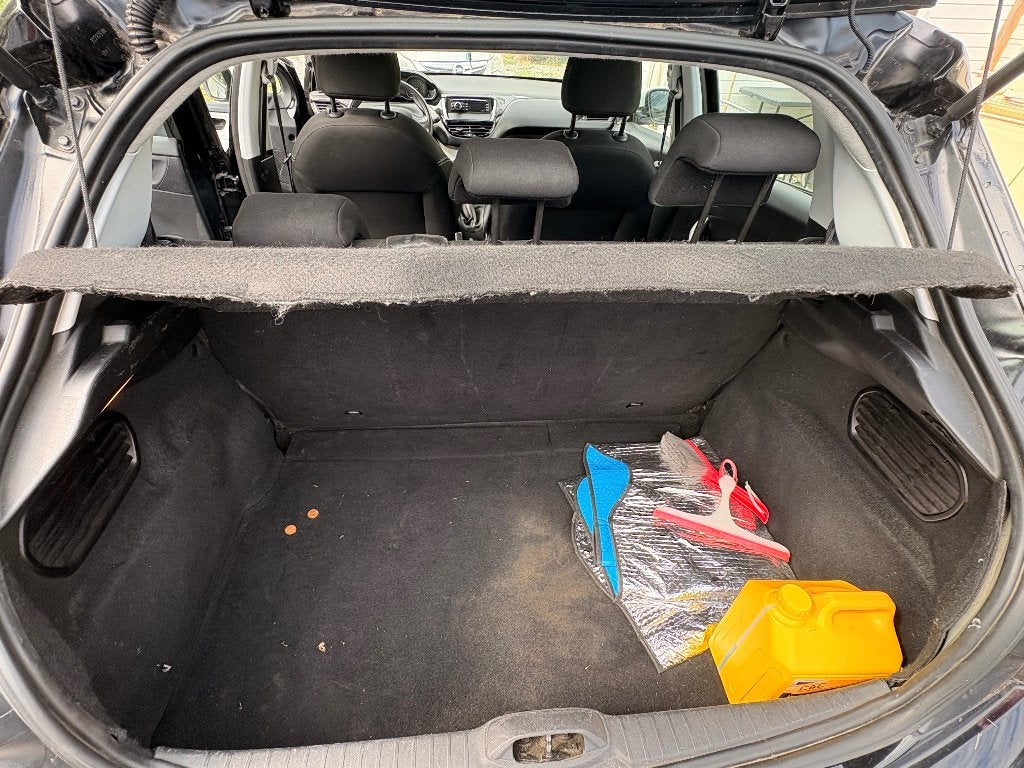 Peugeot 208, Achat, Euro 6, Boîte manuelle, Noir