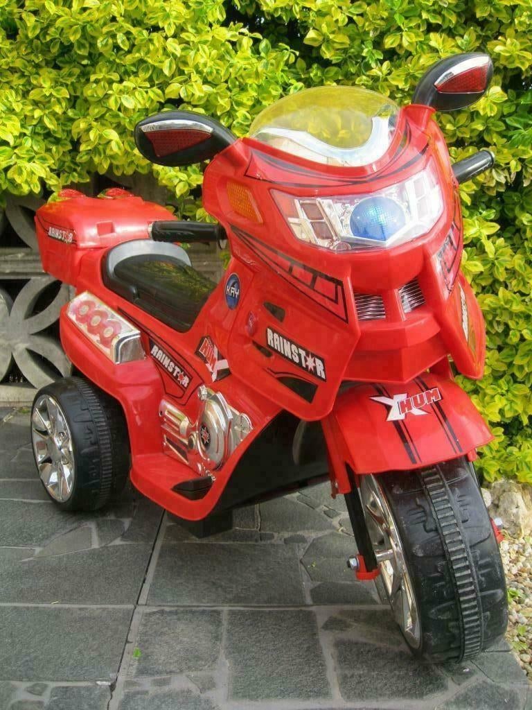 12 Volt kindermoto + MP3 vanaf 3-3,5jaar., Ophalen, Zo goed als nieuw