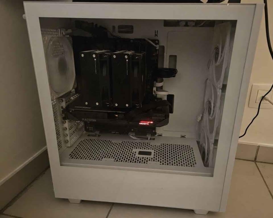 PC, 9060 xt 16gb, i5 14400F, Informatique & Logiciels, Ordinateurs de bureau, Comme neuf, SSD, 32 GB, Avec carte vidéo, Gaming