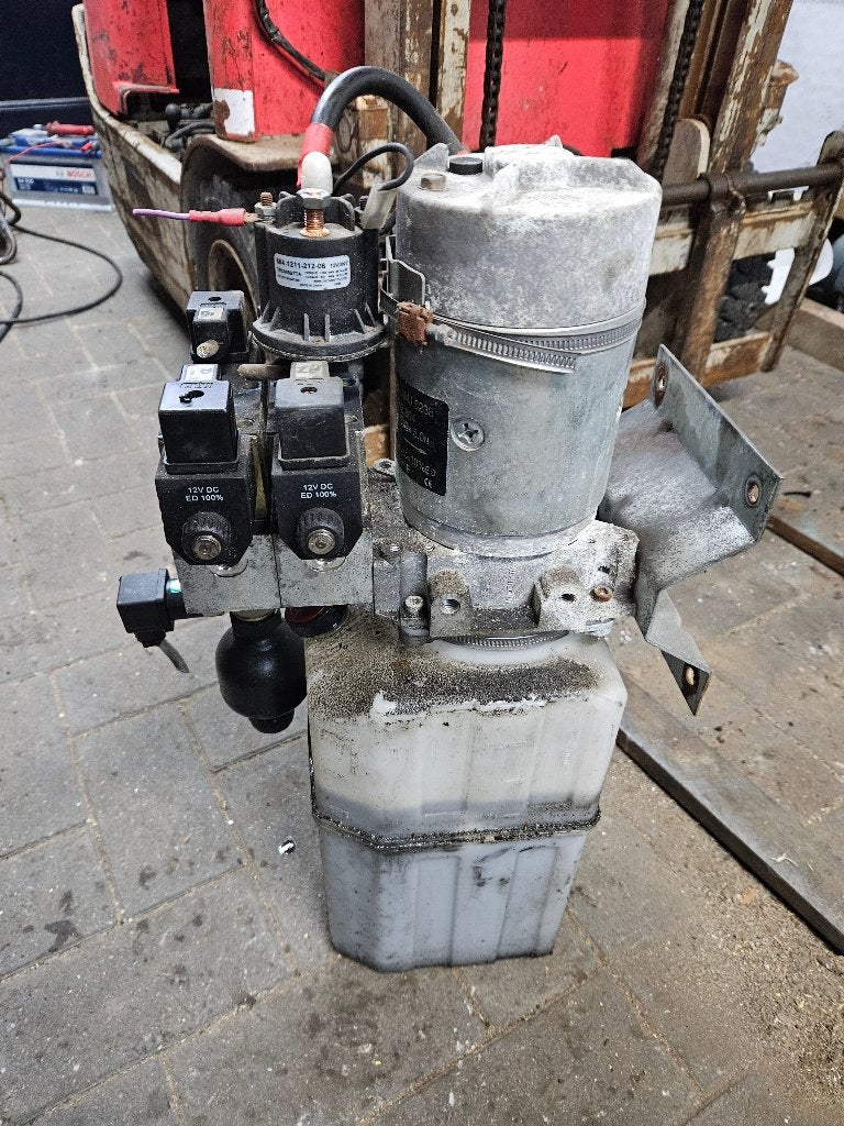 Hydro unit 12 volt, Ophalen