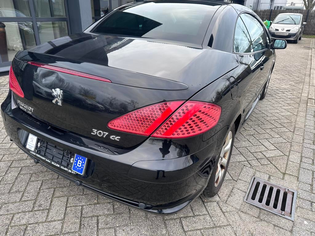 Peugeot 307 cabriolet 2009., Auto's, Voorwielaandrijving, 4 zetels, Stof, Zwart