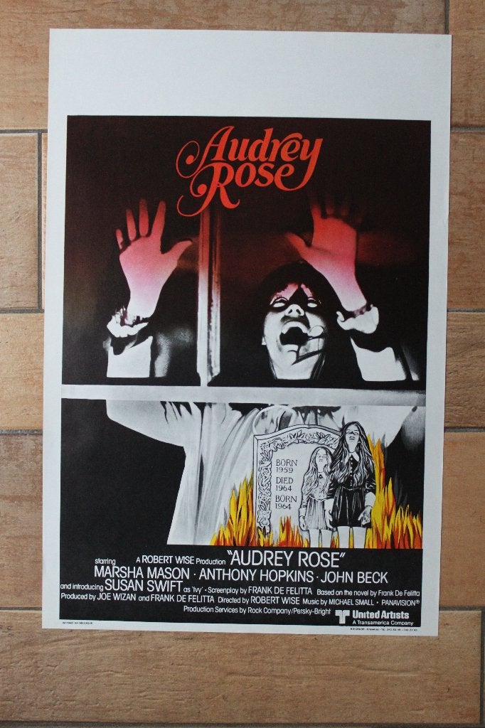filmaffiche Audrey Rose 1977 filmposter, Collections, Posters & Affiches, Comme neuf, Cinéma et TV, A1 jusqu'à A3, Rectangulaire vertical