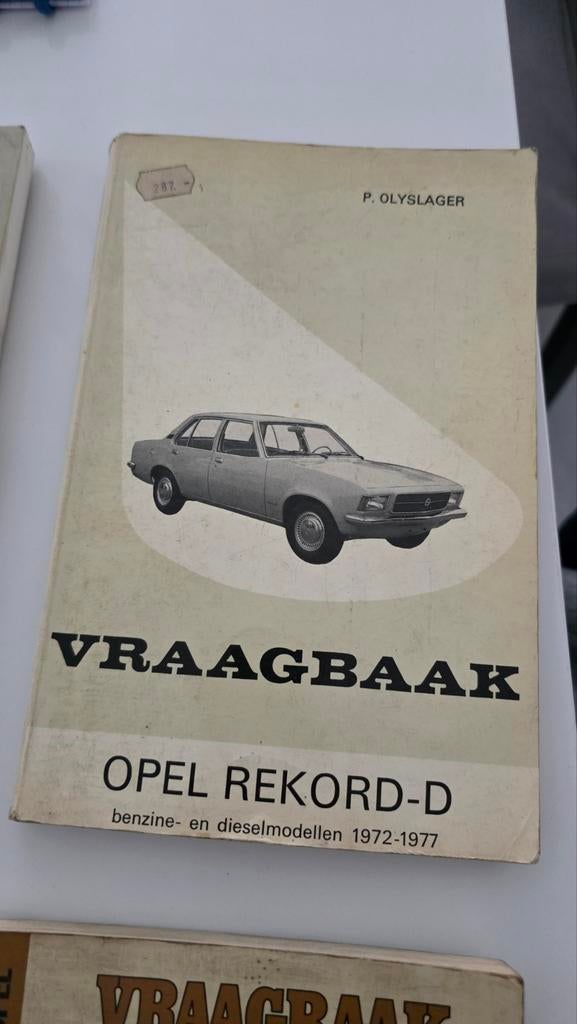 Vraagbaak Opel rekord D, Ophalen