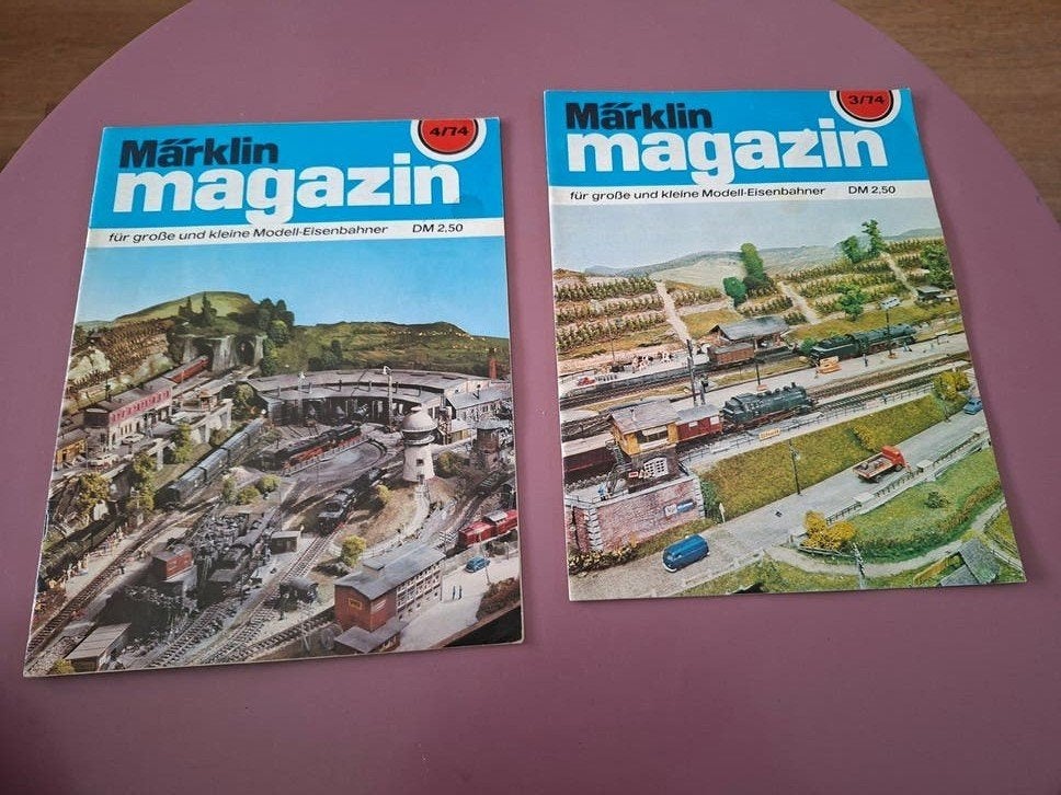 2 Märklin magazines 1974, zeer verzorgd, Boeken, Ophalen of Verzenden, Zo goed als nieuw, Trein