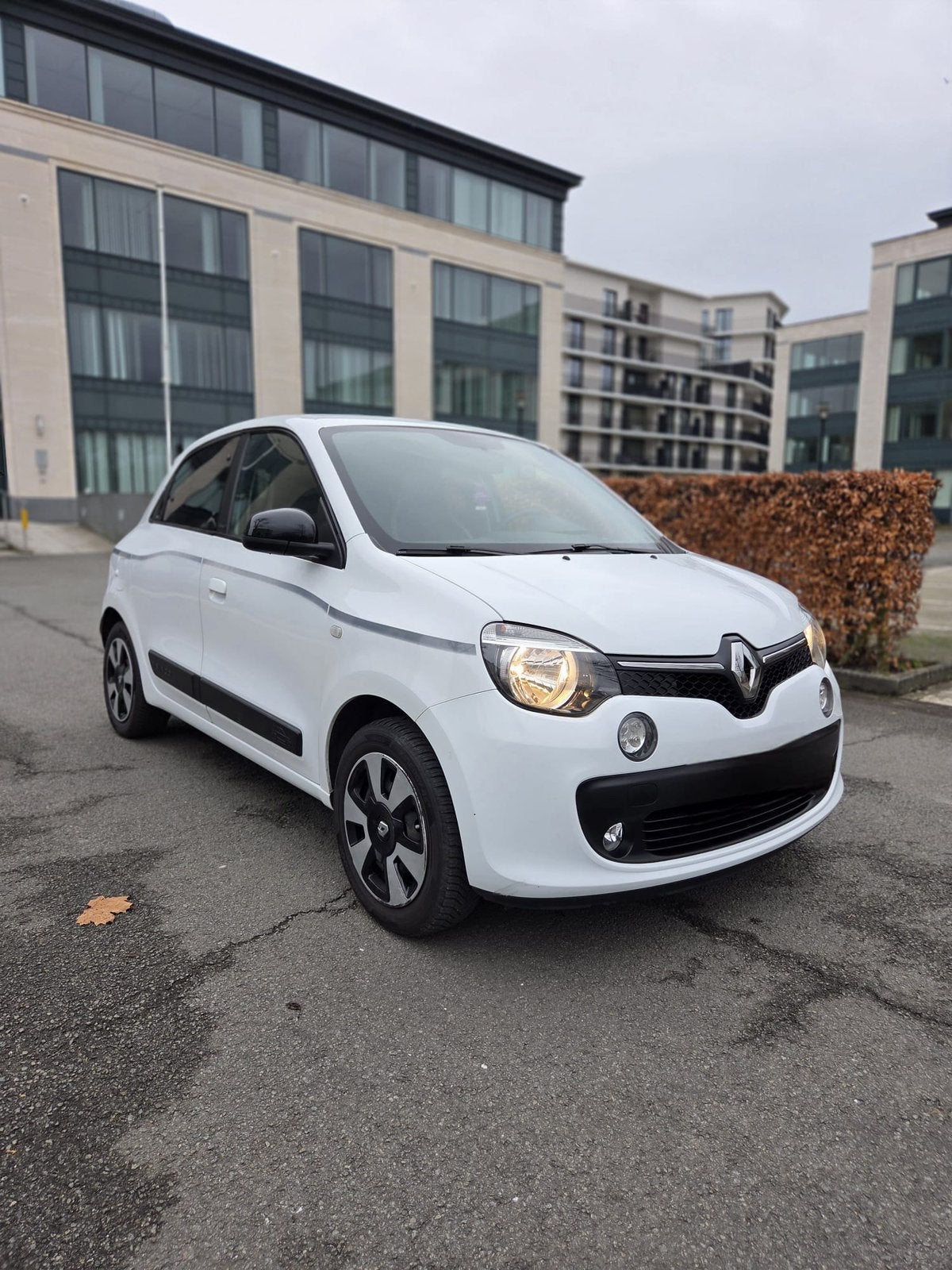 Renault Twingo 1.0 Benzine, Autos, Euro 6, Entreprise, Boîte manuelle, Entretenue par le concessionnaire