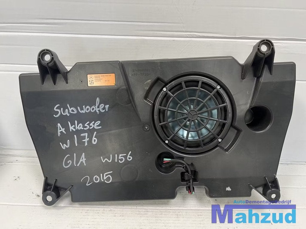 MERCEDES A GLA W176 Subwoofer speaker A2468200002, Autos : Pièces & Accessoires, Électronique & Câbles, Mercedes-Benz, Utilisé