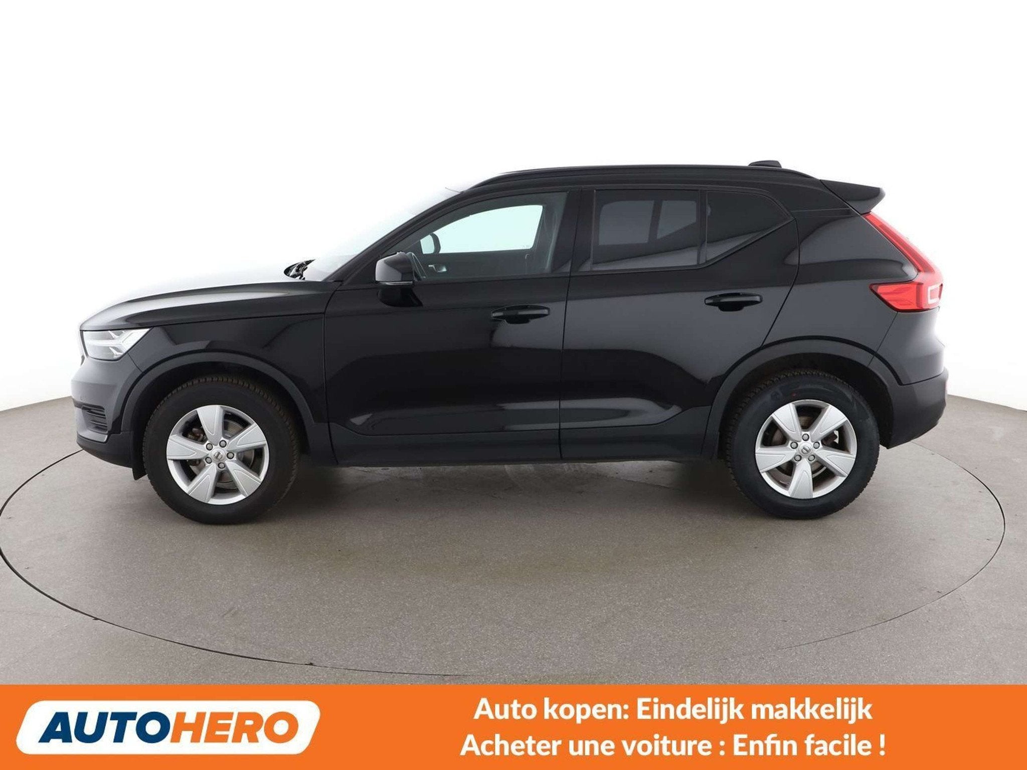 Volvo XC40 1.5 2WD (bj 2019), Auto's, Voorwielaandrijving, Stof, Gebruikt, Euro 6