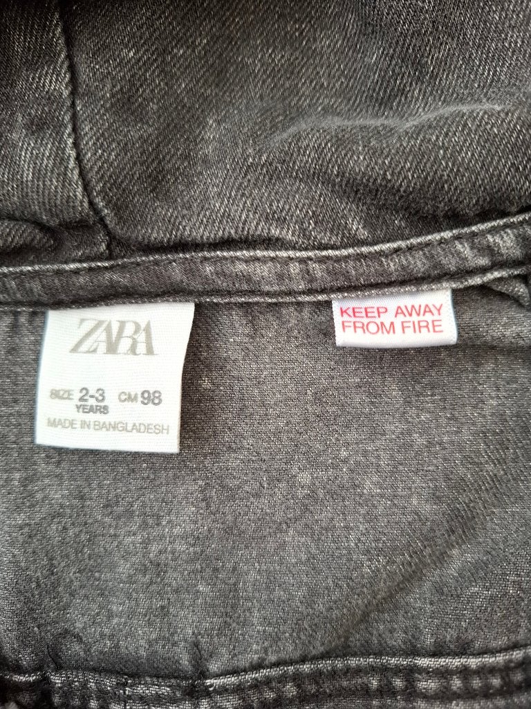 Spijkerjasje/24-36 maanden/92 cm van Zara, Ophalen of Verzenden, Zara, Trui of Vest