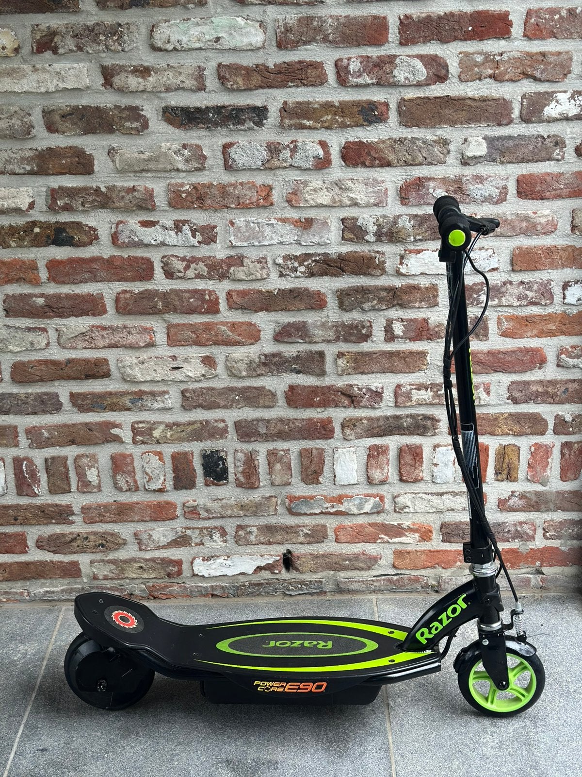 Razor power Core e90 elektrische step (kindermodel), Ophalen, Zo goed als nieuw