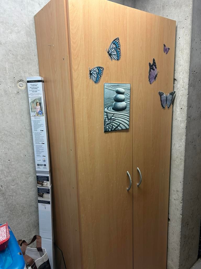 houten kast (gratis), Enlèvement, Utilisé