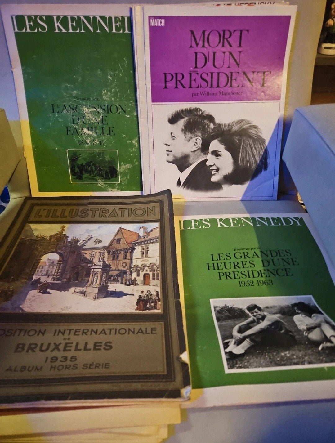 verschillende artikelen over Kennedy en stalin, Livres, Partis & Groupements, Enlèvement