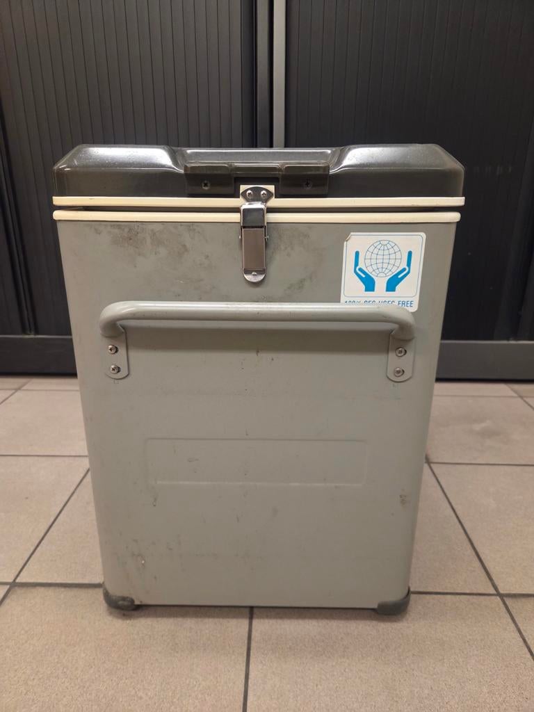 Veba koelbox 1240NBD, Caravans en Kamperen, Ophalen, Gebruikt, Koelbox, Compressor