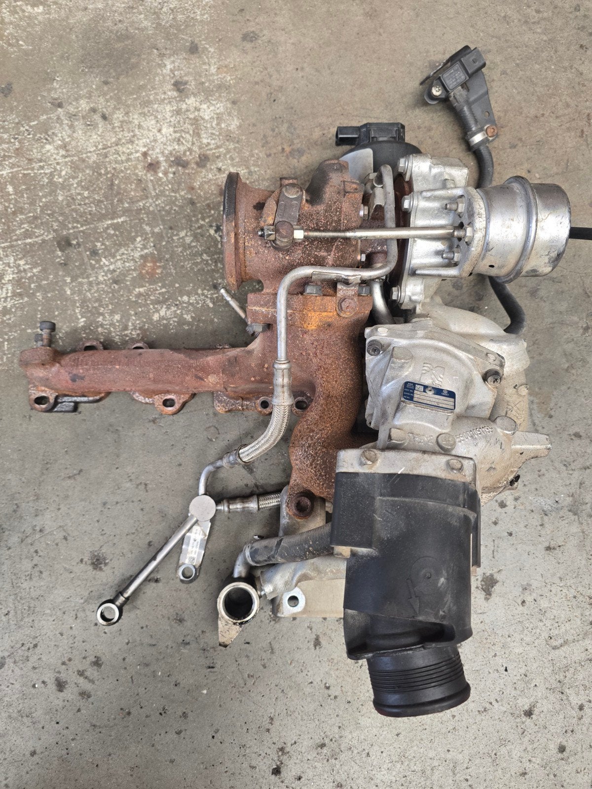 Turbo vw crafter 2.0 TDI 16V   CKU, Auto-onderdelen, Motor en Toebehoren, Ophalen of Verzenden