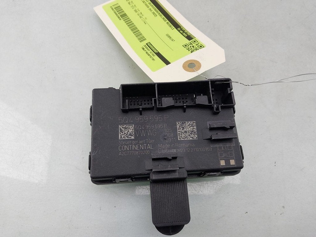ORDINATEUR VEROUILLAGE CENTRALISE Octavia Combi (NXAC), Autos : Pièces & Accessoires, Électronique & Câbles, Skoda, Utilisé