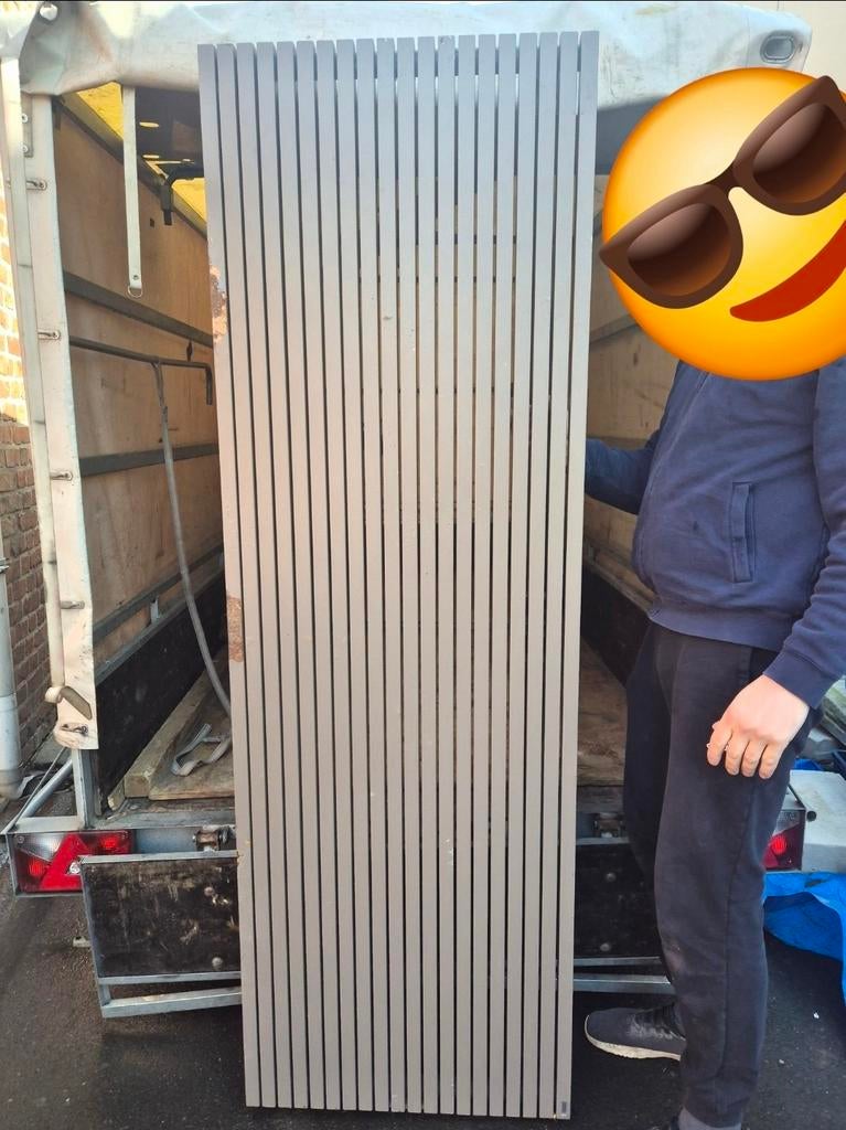 Wandradiator op leiding, Doe-het-zelf en Bouw, Verwarming en Radiatoren, Ophalen