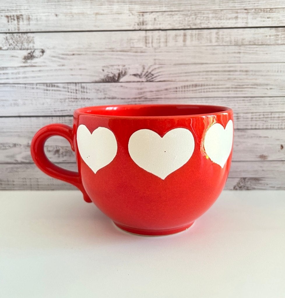 Grande tasse rouge à cœurs blancs Waechtersbach, Enlèvement ou Envoi
