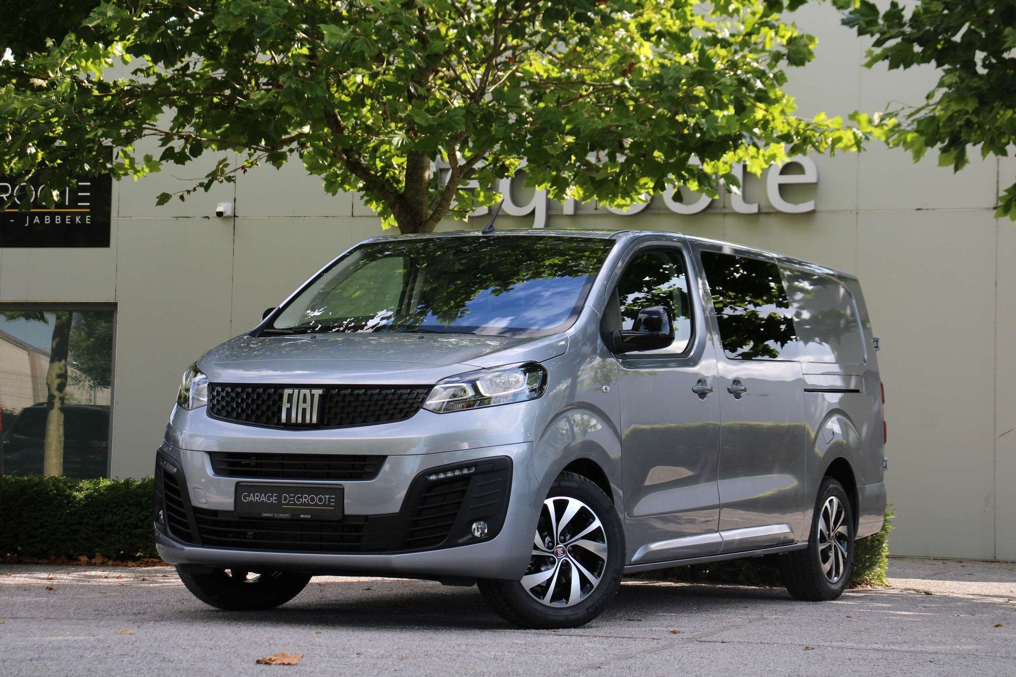 Fiat Scudo 20CDTI DUB CAB AUTOM. 180PK*TREKHAAK*BEKLEDING*CA, Autos, Fiat, 177 ch, Argent ou Gris, Achat, 6 portes