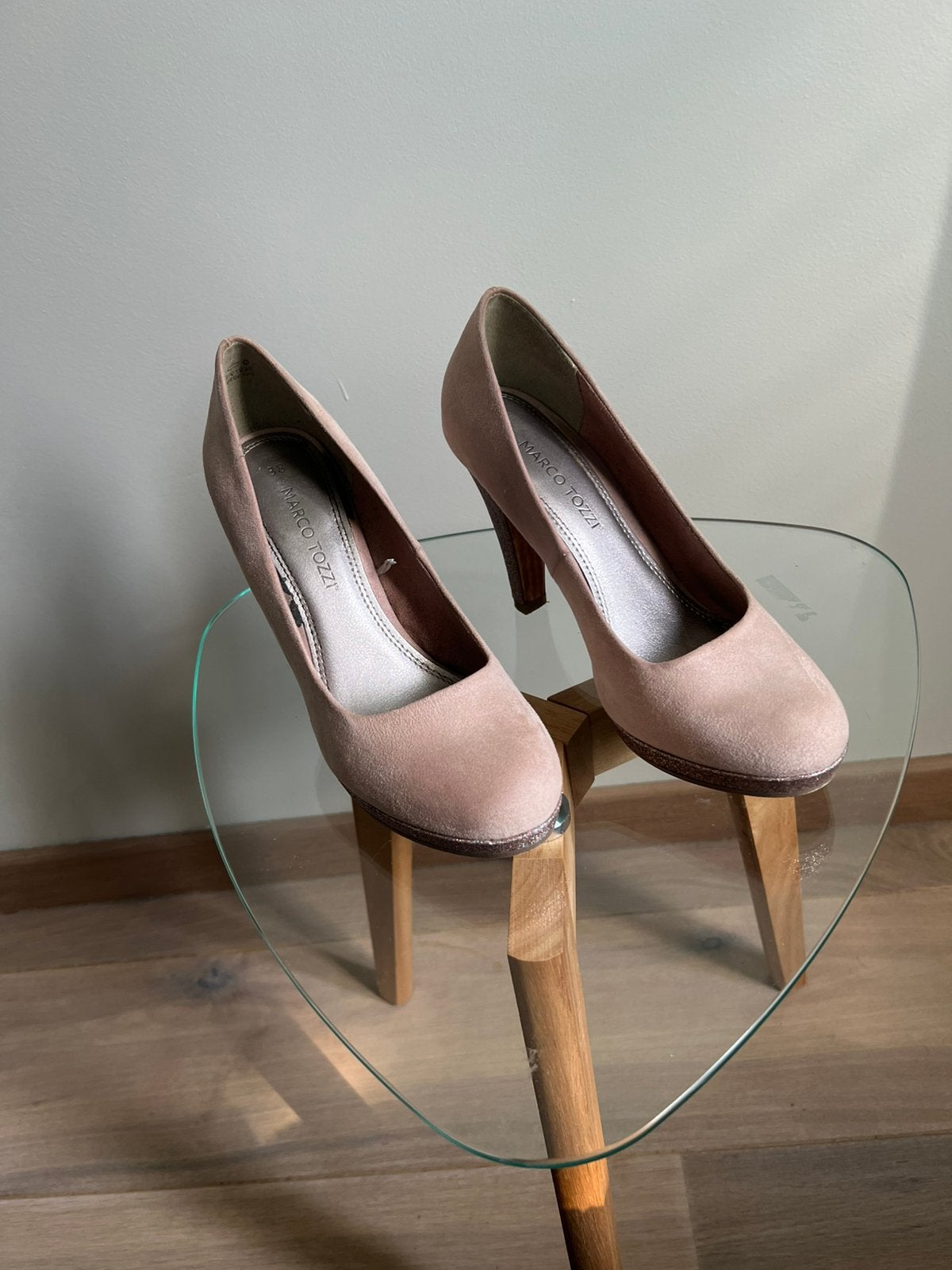 Marco Tozzi pumps - maat 38 - goede staat, Kleding | Dames, Pumps, Ophalen of Verzenden, Zo goed als nieuw, Roze