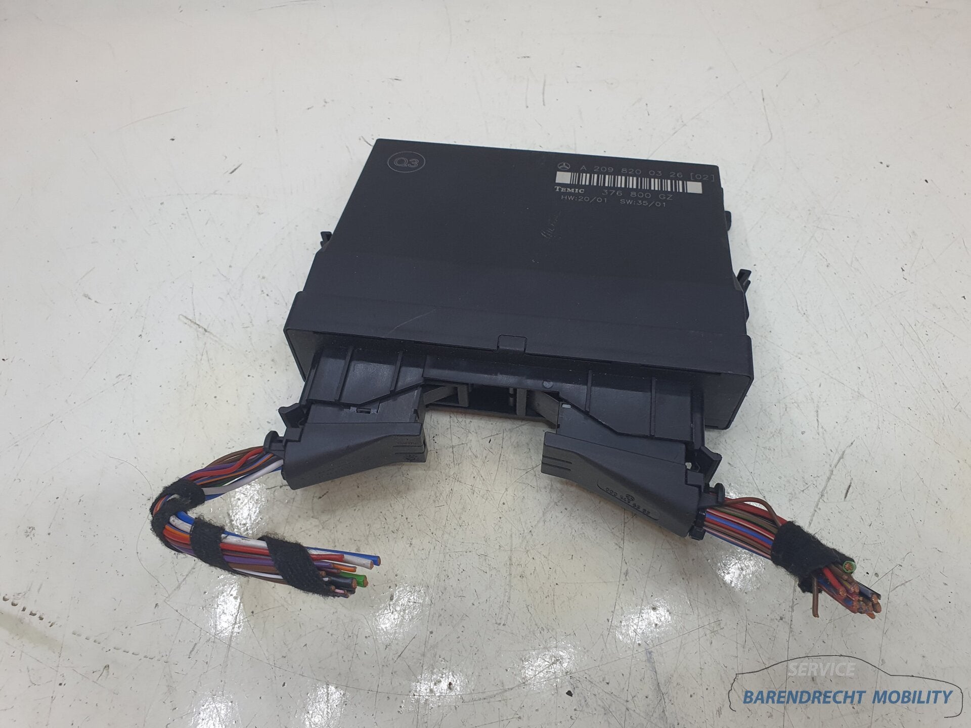 Mercedes W209 C209 CLK TEMIC control unit module A2098200326, Mercedes-Benz AG, Mercedes-Benz, Utilisé, Mercedesstrasse 120
70372  Stuttgart, DE