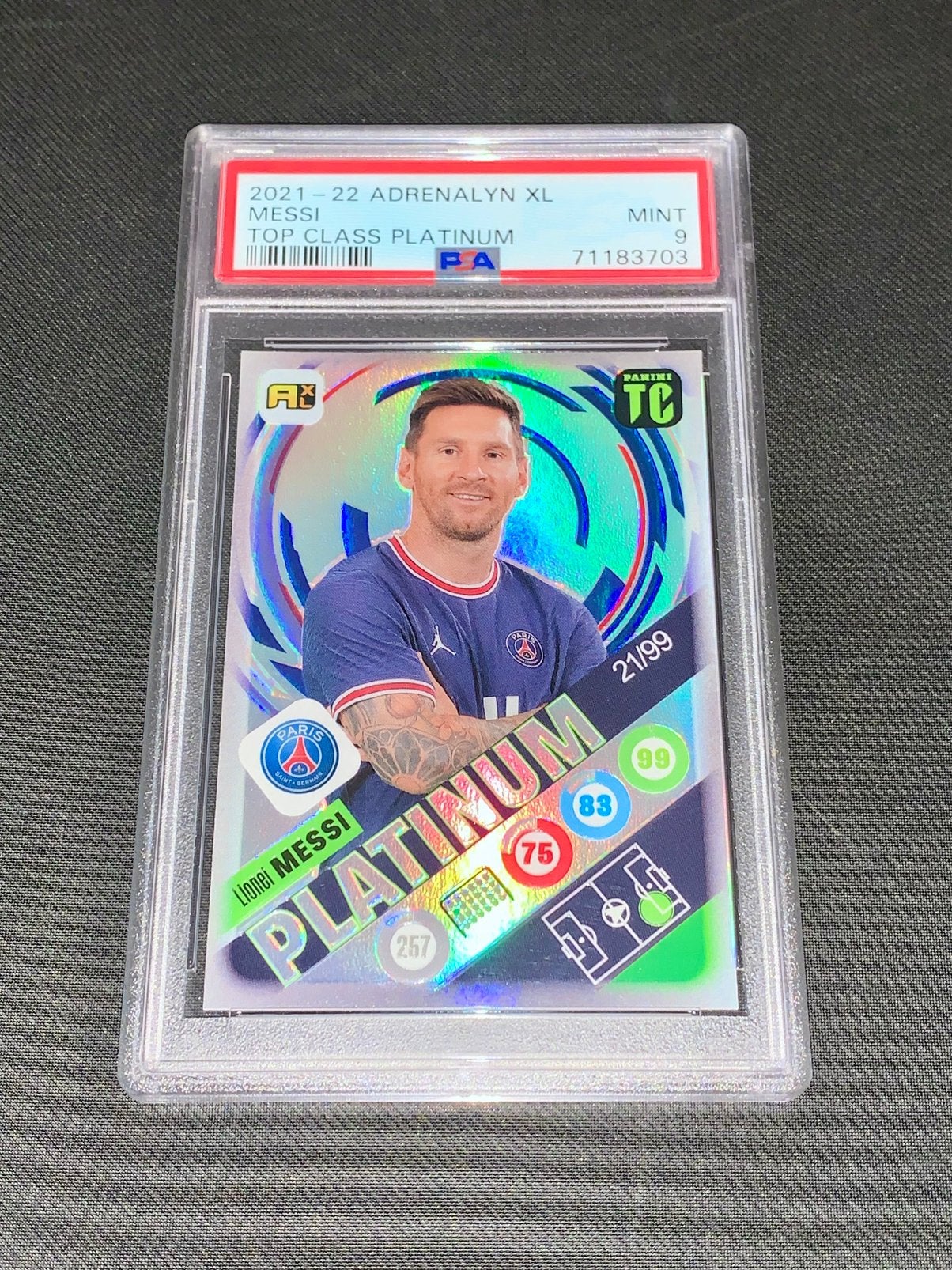 2021 2022 ADRENALYN XL MESSI TOP CLASS PLATINUM PSA 9 Card, Ophalen of Verzenden, Zo goed als nieuw, Plaatje