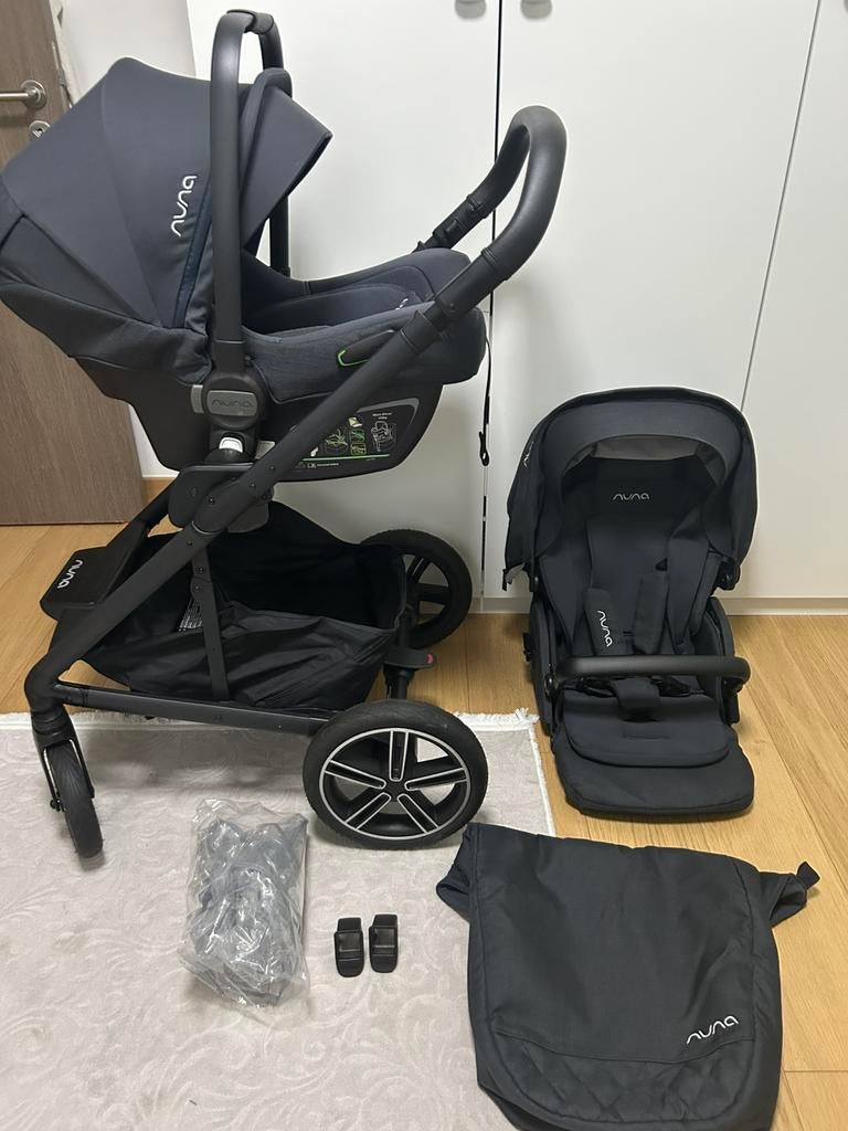 Pack poussette Nuna complète avec cosy et accessoires, Enfants & Bébés, Poussettes & Combinaisons, Enlèvement, Comme neuf, Poussette