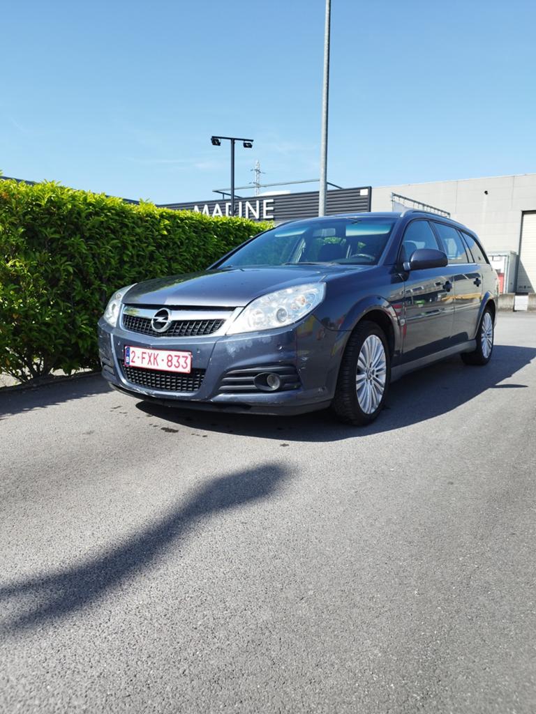 Opel Vectra GTS 1.9DTI Roule très bien Full option, Auto's, Opel, Vectra, Leder, Elektrisch, Particulier
