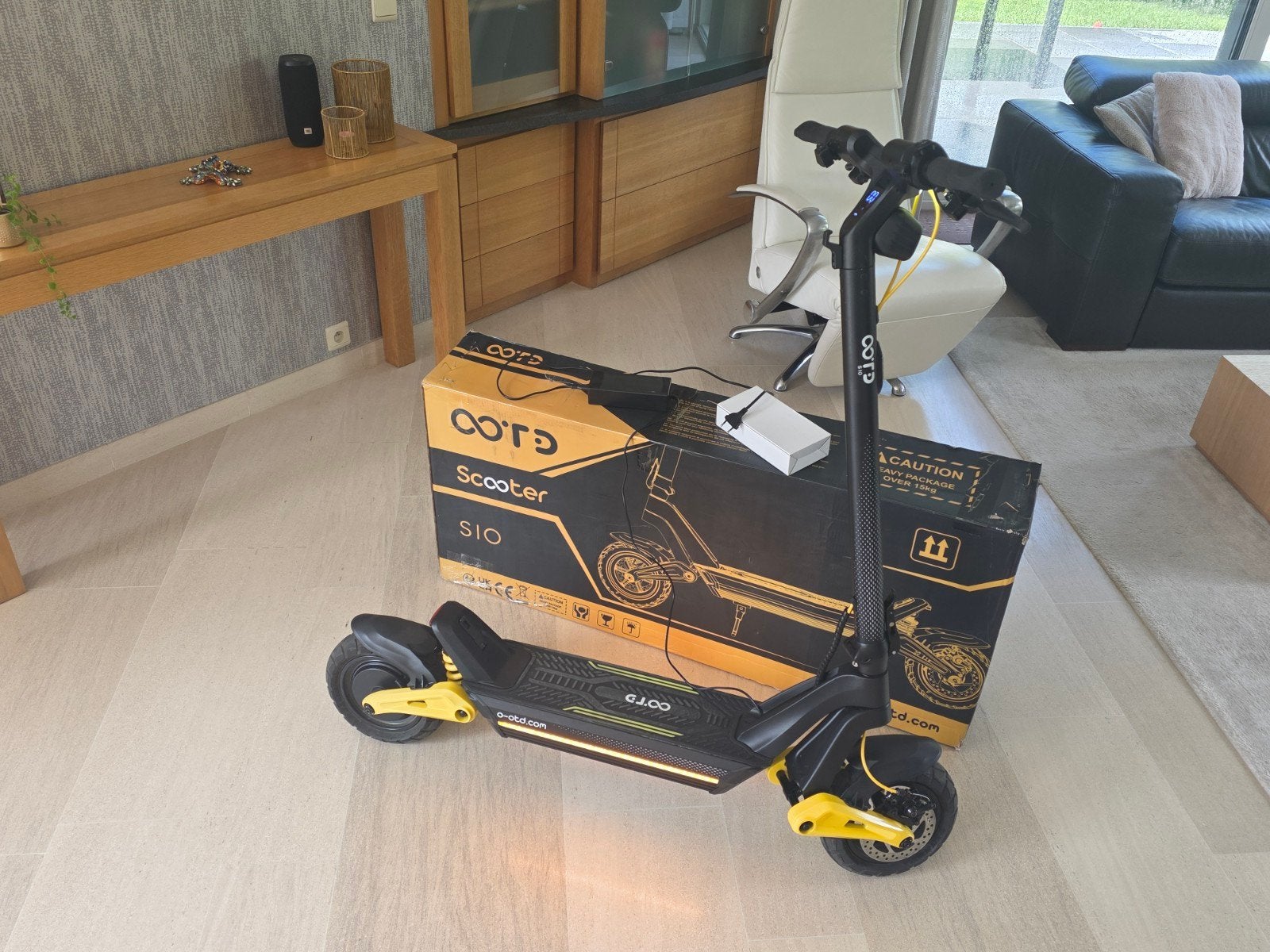 Trottinette électrique à suspension intégrale Ootd S10., Enlèvement, Comme neuf, Step électrique (E-scooter), Ootd