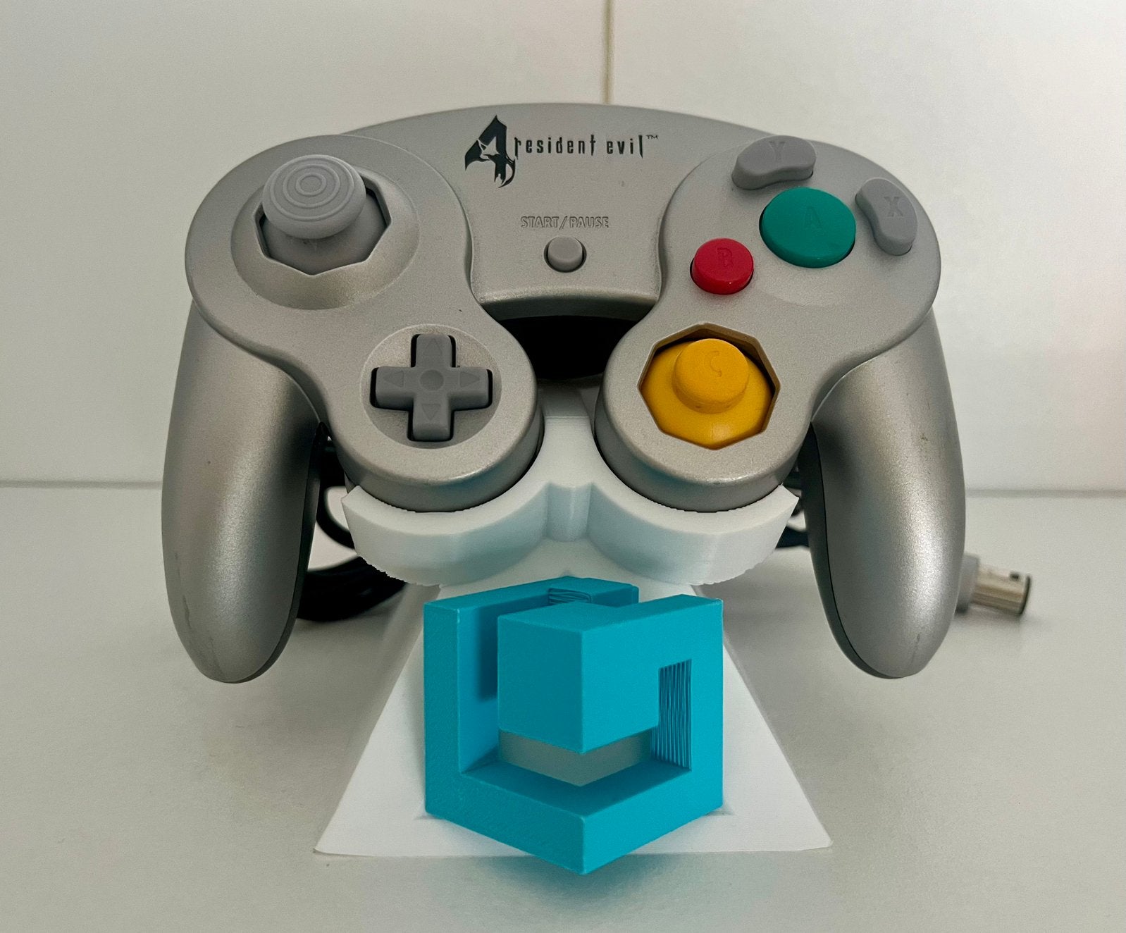 Manette Resident Evil 4 en édition limitée GameCube, Consoles de jeu & Jeux vidéo, Enlèvement, Comme neuf