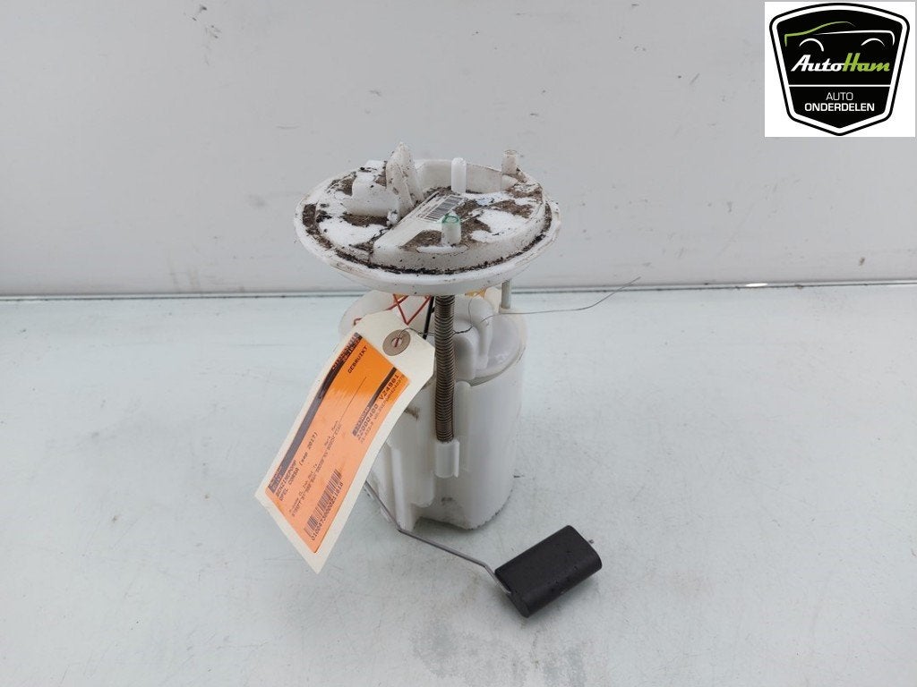 BRANDSTOFPOMP ELECT. Opel Corsa E (|13430540|39110023|), Gebruikt, Opel