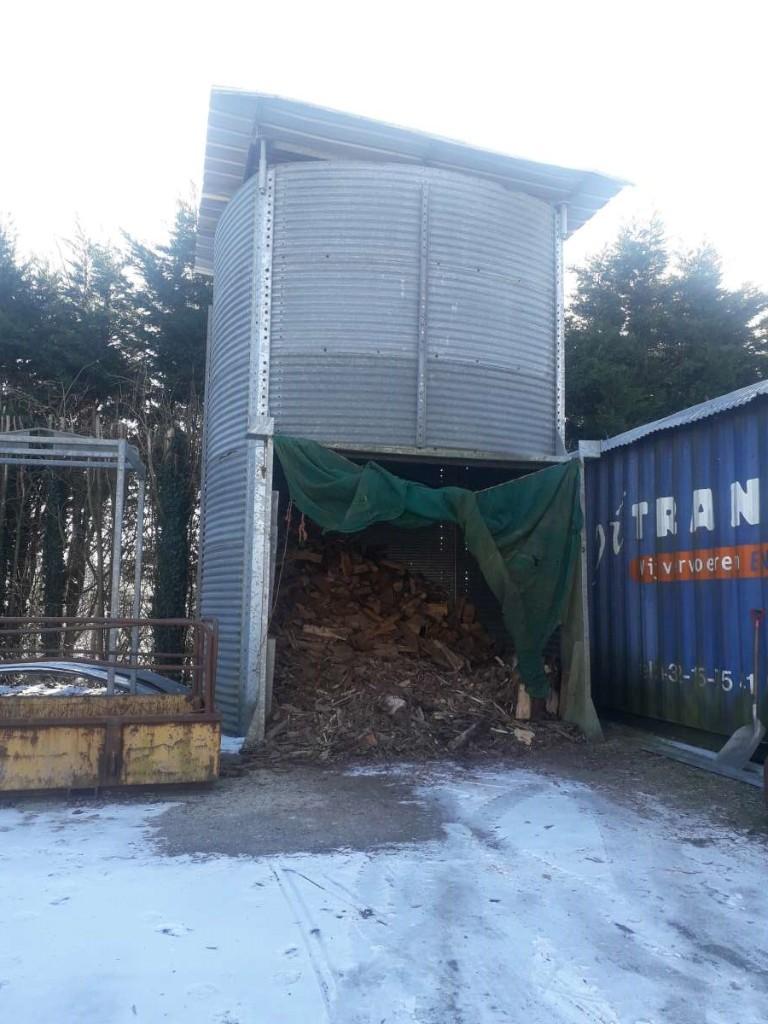 Brandhoutsilo 60 m³ diameter 4 m hoogte wanden 4.8 M afneemb, Ophalen