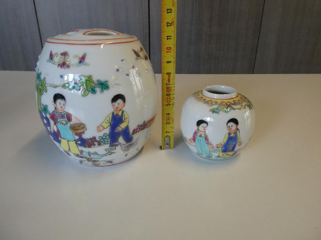 Trois beaux vases et bocaux colorés en porcelaine chinoise, Moins de 50 cm, Enlèvement ou Envoi, Autres couleurs, Poterie ou Porcelaine