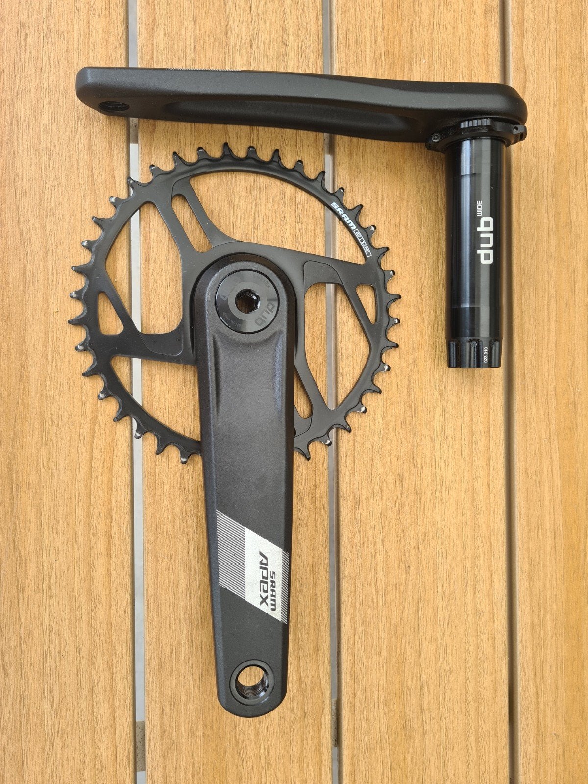 Sram Apex Crankset FC-APX-1W-D1 175mm 40T DUB 30mm gravel, Fietsen en Brommers, SRAM Apex, Nieuw, Gravelbike, Aluminium
