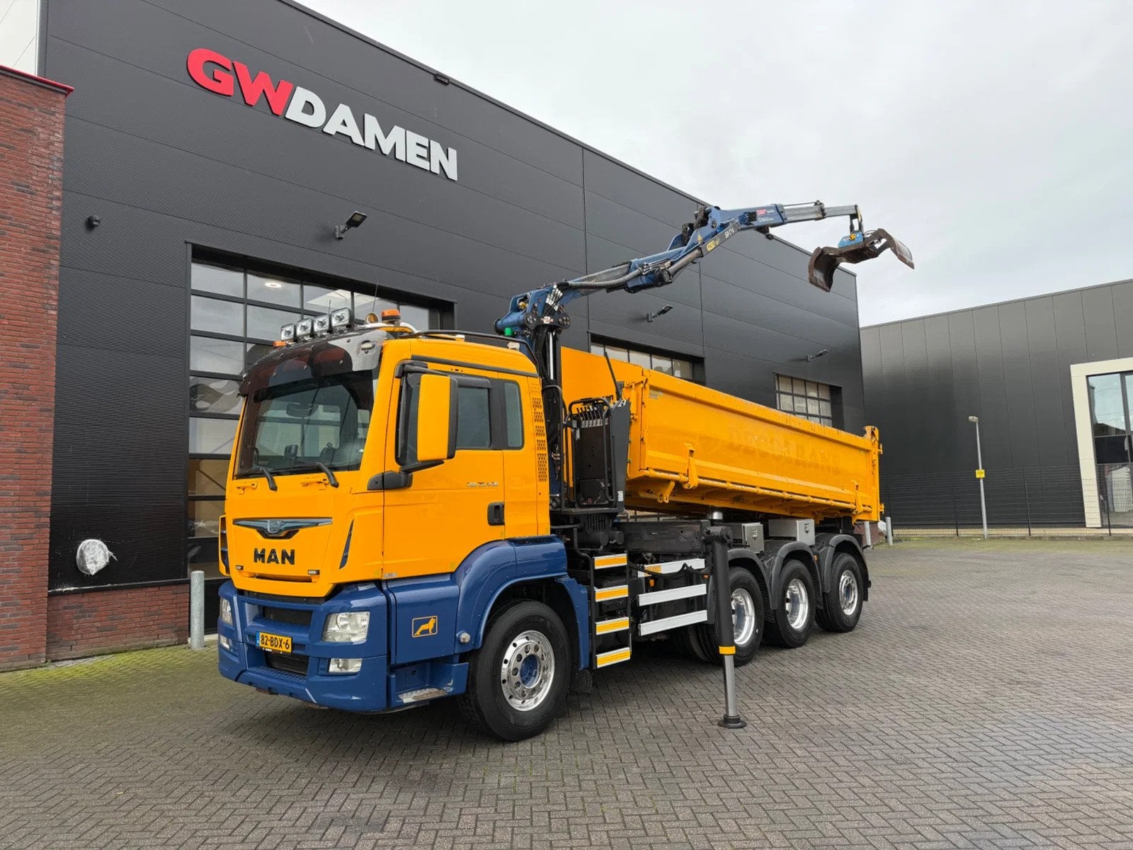 MAN TGS 35.440 8x4 Tridem Kipper/ Z-Kraan Euro 6 (bj 2014), Automaat, 324 kW, Euro 6, MAN